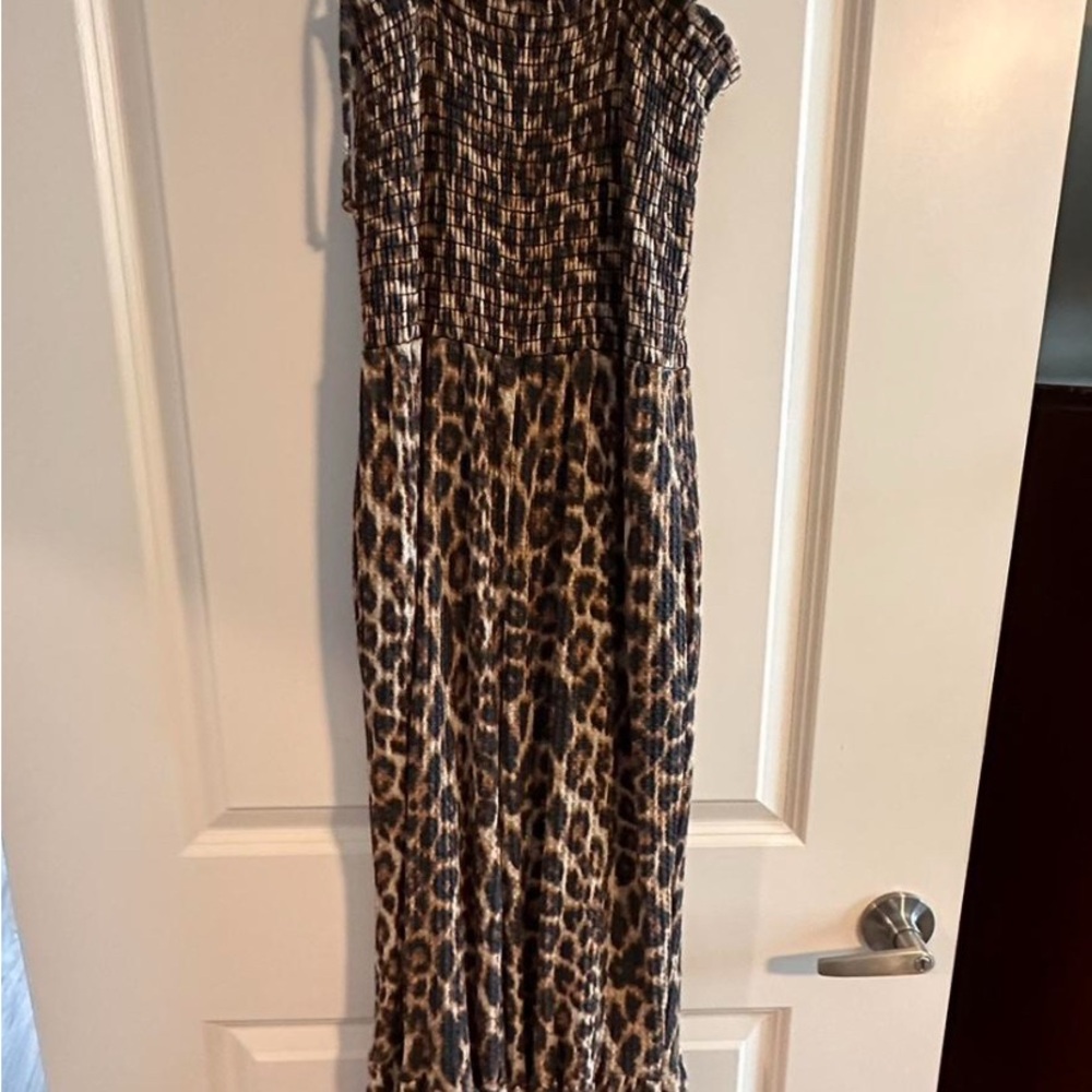 Leopard Print Bell Bottom Jumpsuit (With Pockets!!!)